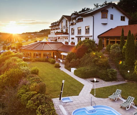 Outdoor pool, open 8:00 AM to 9:00 PM, pool umbrellas, sun loungers