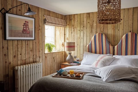 Double or Twin Room | Egyptian cotton sheets, premium bedding, down comforters, minibar