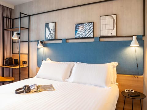 Comfort Room, 1 Double Bed | Desk, soundproofing, iron/ironing board, free cribs/infant beds