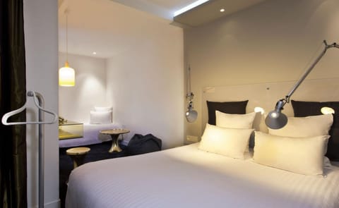 In-room safe, desk, soundproofing, iron/ironing board