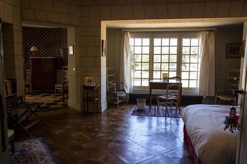 Deluxe Suite | Living area