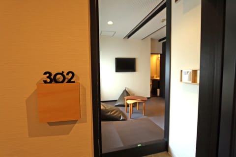 Japanese Style Room Modern Twin | Iron/ironing board, free WiFi