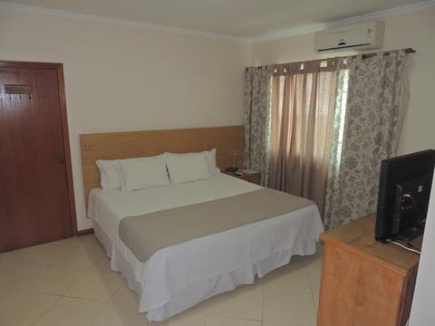 Standard Room | Free WiFi, bed sheets