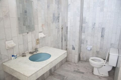 Quadruple Room | Bathroom | Shower, free toiletries, towels, soap