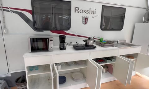 Full-size fridge, microwave, stovetop, espresso maker