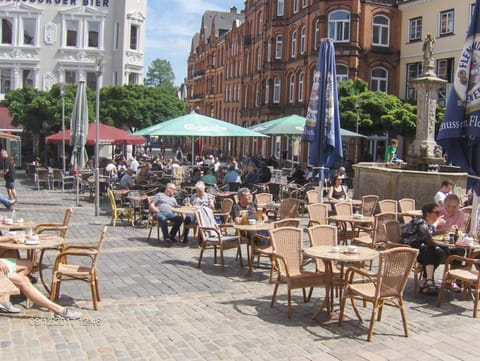 Breakfast and dinner served, garden views 