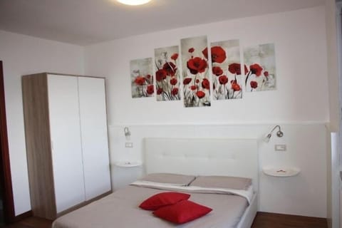 Panoramic Double Room, Lake View | Premium bedding, pillowtop beds, minibar, free WiFi