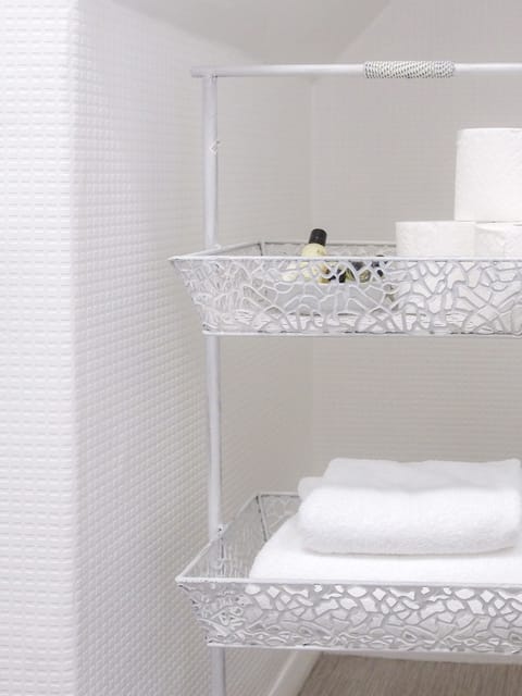 Classic Room (Family) | Individually decorated, iron/ironing board, free WiFi, bed sheets