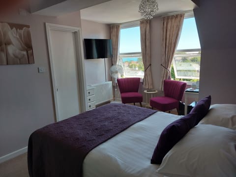 Superior Double Room (Churston) | Desk, free WiFi, bed sheets