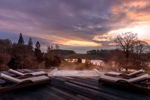 Indoor pool, 2 outdoor pools, sun loungers