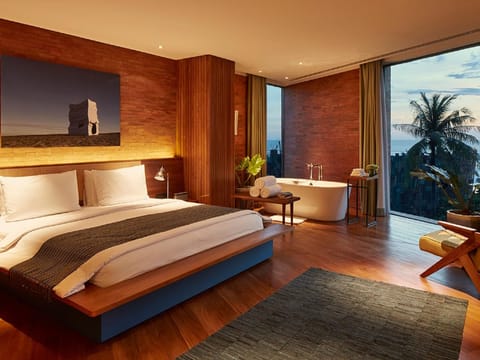 Premium bedding, free minibar items, in-room safe