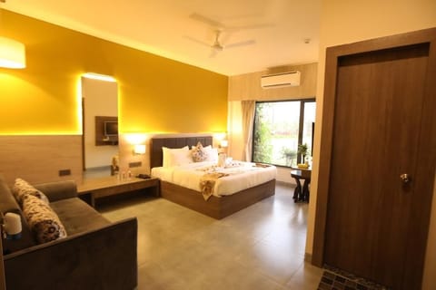 Deluxe Room | Free WiFi, bed sheets