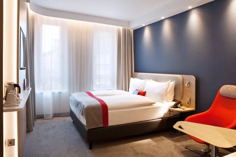 Hypo-allergenic bedding available, desk, laptop workspace