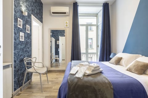 Standard Double Room (Spade) | Hypo-allergenic bedding, down comforters, memory foam beds, minibar