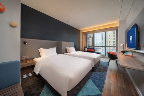 Standard Room, 2 Twin Beds | Soundproofing, iron/ironing board