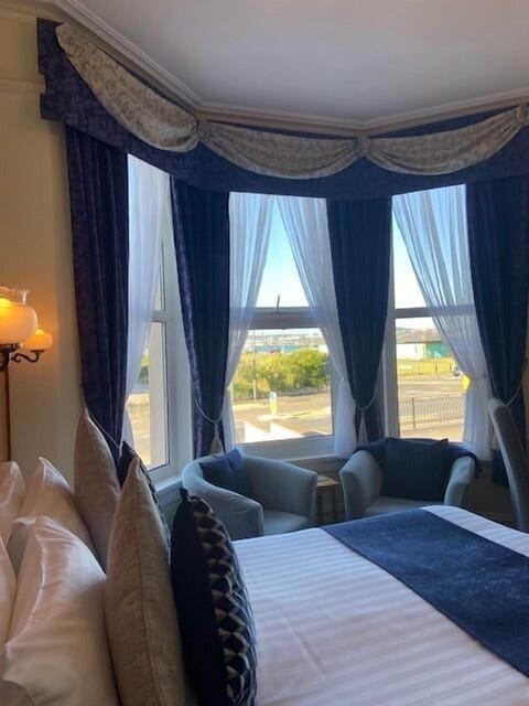 Superior Double Room, Ensuite, Sea View (ground floor)