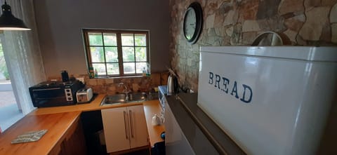 Family Cottage, 1 Bedroom | Private kitchen | Full-size fridge, microwave, oven, stovetop