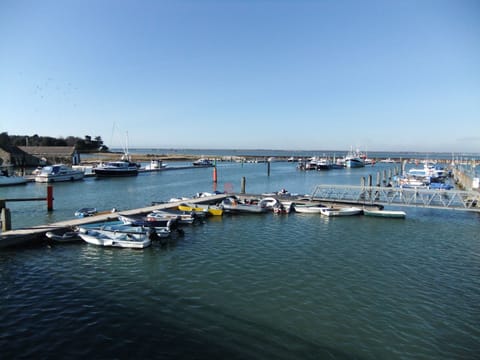 Cottage | Marina