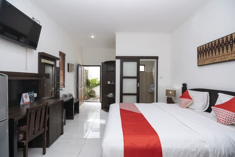 Deluxe Double Room | Free WiFi, bed sheets
