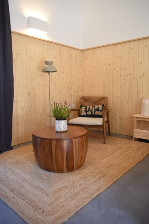Cottage, 1 Bedroom | 1 bedroom, blackout drapes, free cribs/infant beds, free WiFi