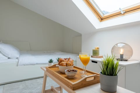 Family Apartment | 3 bedrooms, Egyptian cotton sheets, premium bedding