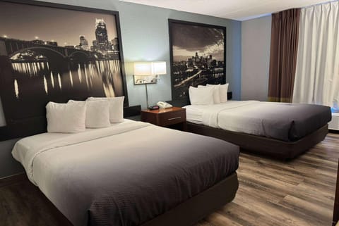 In-room safe, desk, free cribs/infant beds, free WiFi