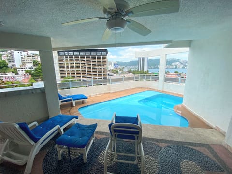 Premium Room, 2 Bedrooms, Kitchen, Poolside | In-room safe, laptop workspace, blackout drapes, free WiFi