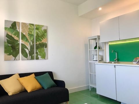 Deluxe Double Room | Desk, blackout drapes, iron/ironing board, free WiFi