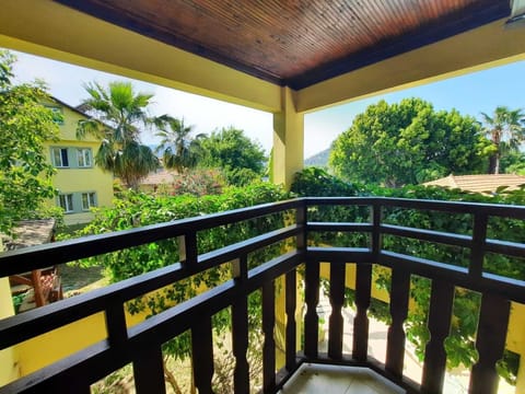 Comfort Villa | Balcony