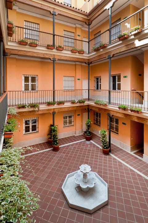 Apartment (2 Bedrooms) | Exterior