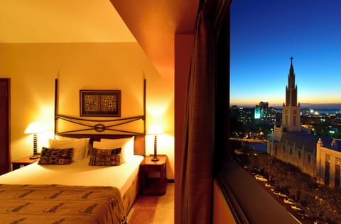 In-room safe, desk, laptop workspace, blackout drapes
