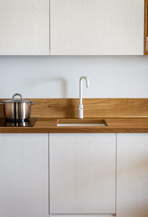 Superior Apartment, Sea View | Living area | Smart TV