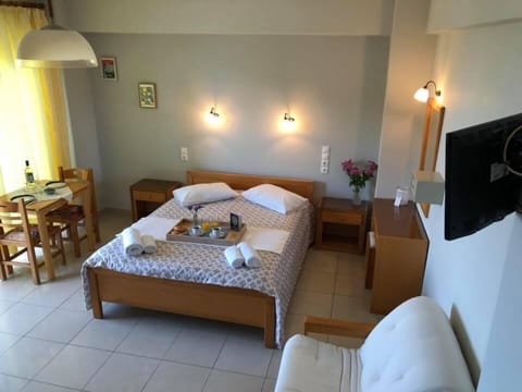 In-room safe, blackout drapes, free WiFi, bed sheets