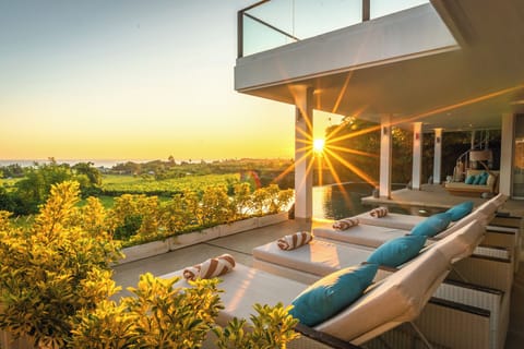 Sundeck