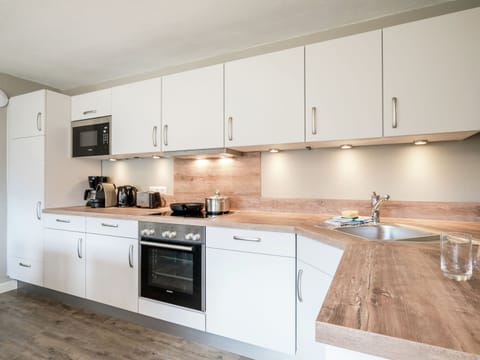 Chalet | Private kitchen | Highchair