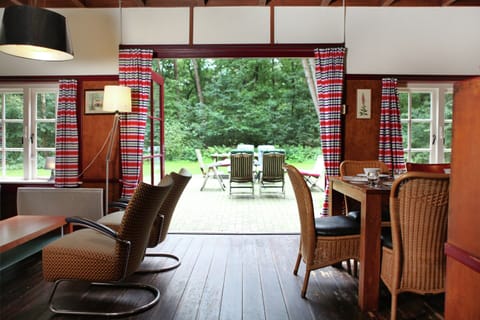 House | Living room