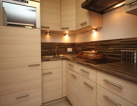 Apartment | Private kitchen | Electric kettle