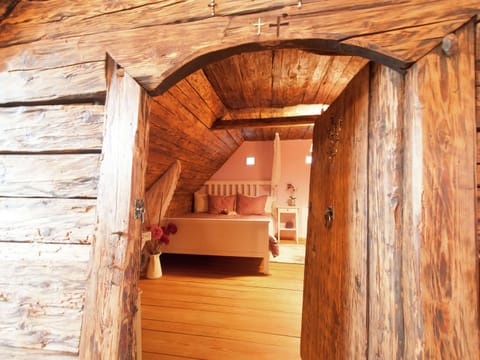 Apartment | 3 bedrooms, individually furnished, bed sheets