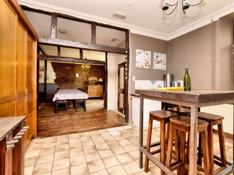 House | Dining