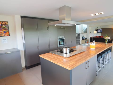 House | Private kitchen