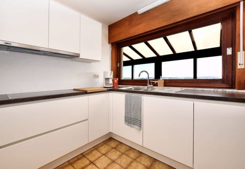 House | Private kitchen | Microwave