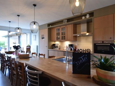 House | Private kitchen | Microwave, coffee/tea maker