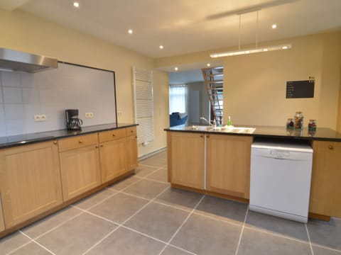 House | Private kitchen | Highchair