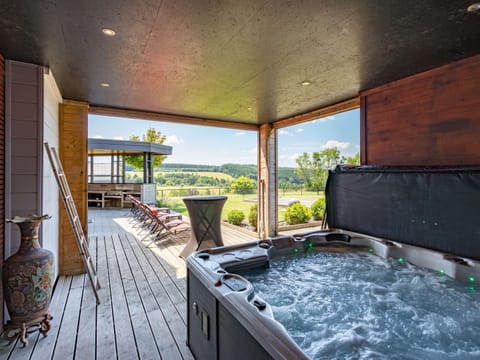 House | Terrace/patio