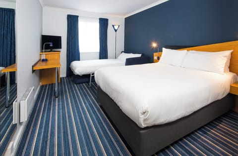 Standard Room, 1 Double Bed with Sofa bed (Free Hot Breakfast) | Room amenity