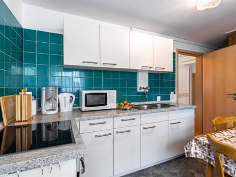 Apartment | Private kitchen | Highchair