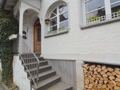 House | Exterior