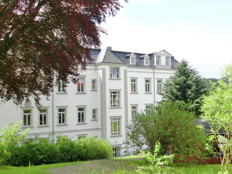 Villa | Exterior