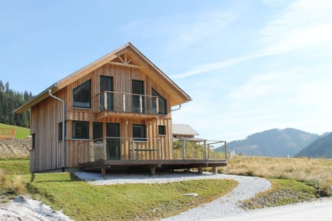 Chalet | Exterior