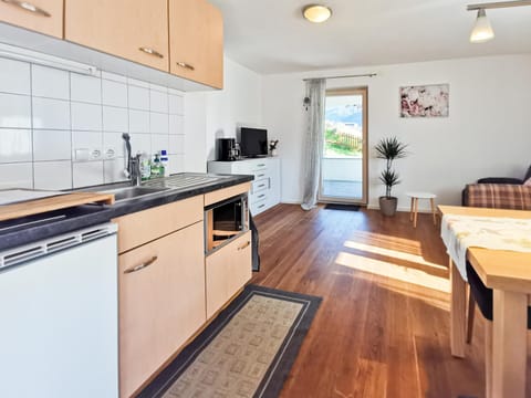 Apartment | Private kitchen | Electric kettle